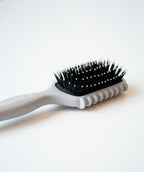 Brush It Off - Curl Defining and detangling brush