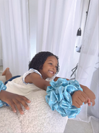 Fluff? Yeah! - Matching Scrunchies – Mama & Mini Set